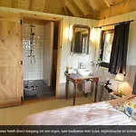 Vakantiehuis De Steltenberg In De Betuwe Zoelen