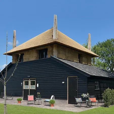 Vakantiehuis De Steltenberg In De Betuwe